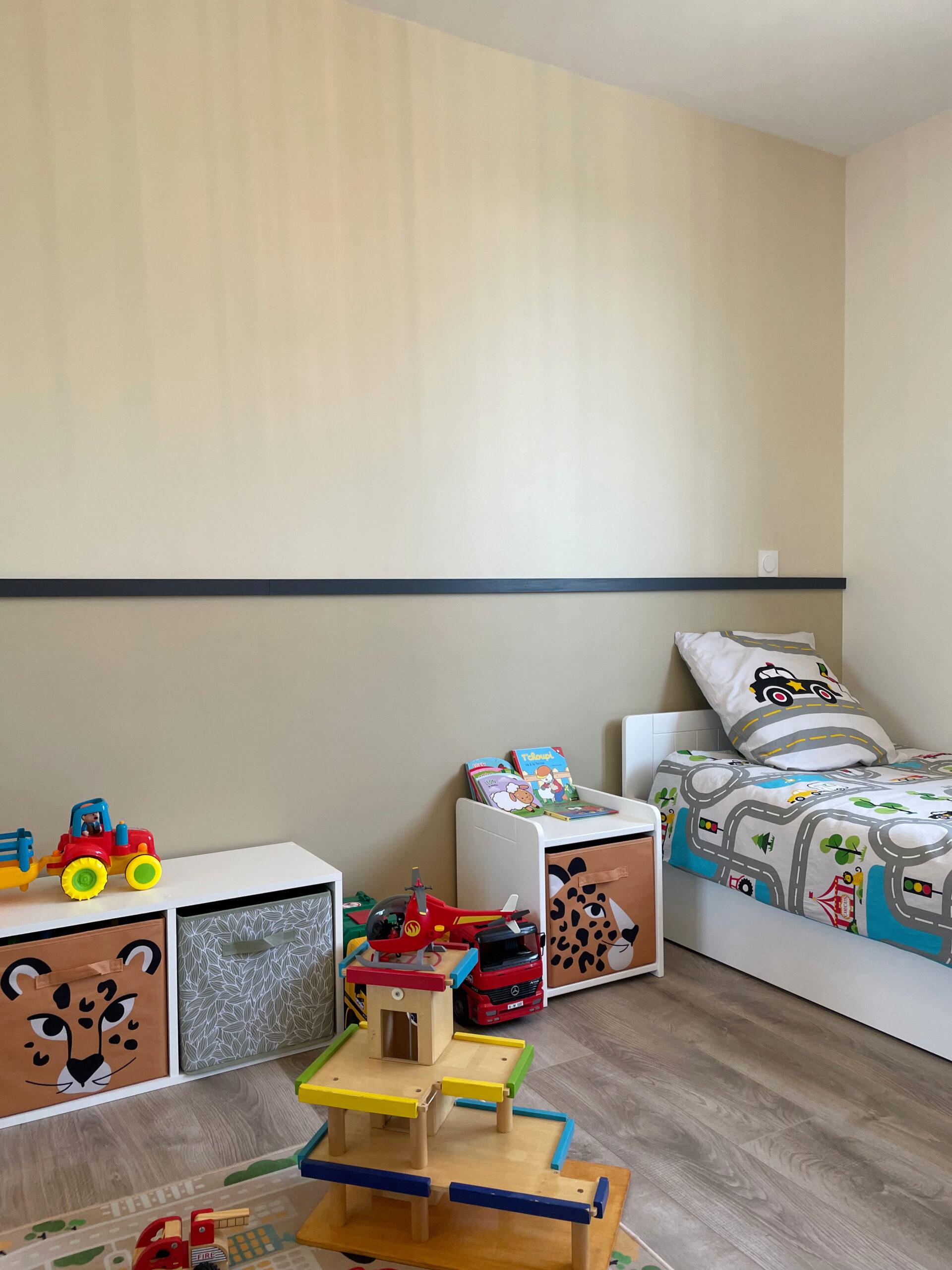 MOULURES CHAMBRE